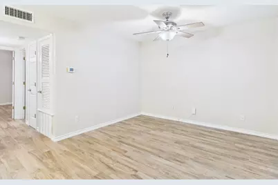 400 W 35th Street #104, Austin, TX 78705 - Photo 3