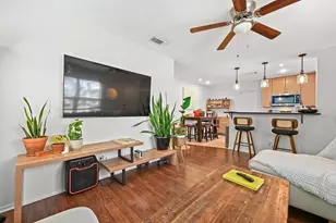 1005 Daphne Ct, Austin, TX 78704 - Photo 3