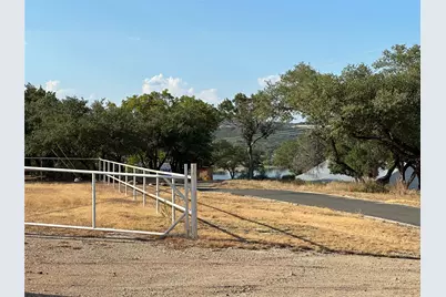 19605 Bee Creek Tavern Road, Spicewood, TX 78669 - Photo 27