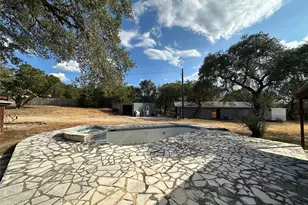 19605 Bee Creek Tavern Rd, Spicewood, TX 78669 - Photo 7