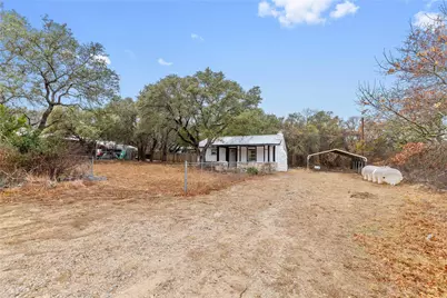 6916 Clover Leaf Drive, Brownwood, TX 76801 - Photo 11