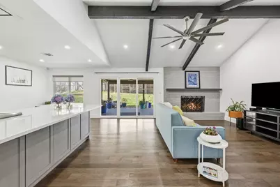 9421 Spring Hollow Drive, Austin, TX 78750 - Photo 7