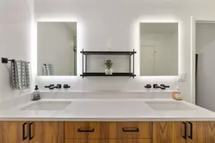 9421 Spring Hollow Dr, Austin, TX 78750 - Photo 31