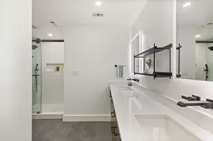 9421 Spring Hollow Dr, Austin, TX 78750 - Photo 29