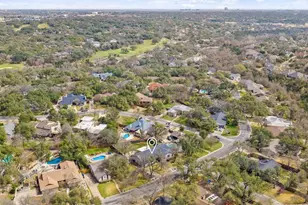 9421 Spring Hollow Dr, Austin, TX 78750 - Photo 37
