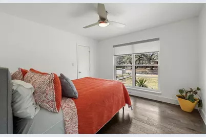 9421 Spring Hollow Drive, Austin, TX 78750 - Photo 19