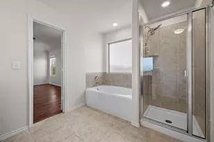 5917 Bell Tower Ln, Austin, TX 78747 - Photo 25