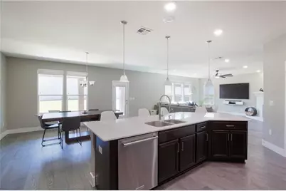 7413 Groundhog Way, Austin, TX 78744 - Photo 21