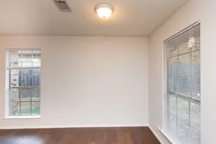 2102 Courtney St, Austin, TX 78745 - Photo 13