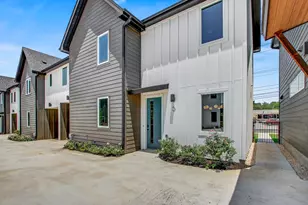 4127 E 12th St, Austin, TX 78721 - Photo 27