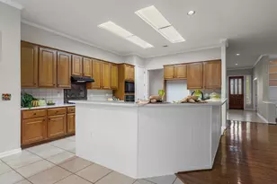 106 Swallowtail Cir, Georgetown, TX 78633 - Photo 15