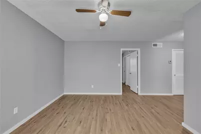 309 E Dean Avenue, Killeen, TX 76541 - Photo 15