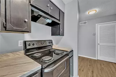 309 E Dean Avenue, Killeen, TX 76541 - Photo 23