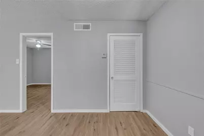 309 E Dean Avenue, Killeen, TX 76541 - Photo 27