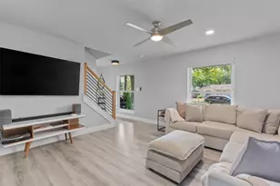 3112 Val Dr, Austin, TX 78723 - Photo 13