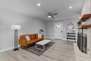 3112 Val Dr, Austin, TX 78723 - Photo 5