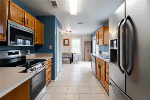 123 Kawainui Ln, Bastrop, TX 78602 - Photo 11