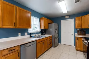 123 Kawainui Ln, Bastrop, TX 78602 - Photo 13
