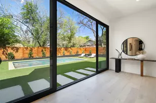 1702 W 30th St, Austin, TX 78703 - Photo 13