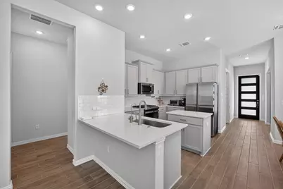 4911 Seadrift Drive, Austin, TX 78747 - Photo 9