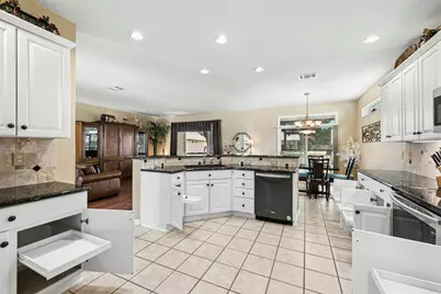 113 Coreopsis Way, Georgetown, TX 78633 - Photo 9