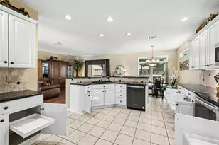 113 Coreopsis Way, Georgetown, TX 78633 - Photo 9