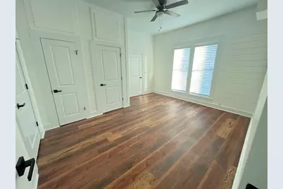 501 N Doak Street, Taylor, TX 76574 - Photo 7