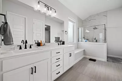 8405 Hubble Walk, Austin, TX 78744 - Photo 17