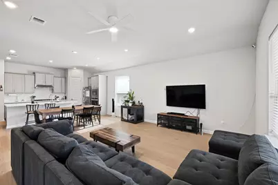 8405 Hubble Walk, Austin, TX 78744 - Photo 11