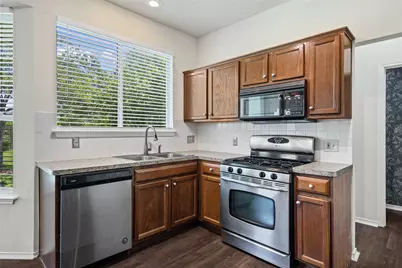 17013 Jigsaw Pathway, Round Rock, TX 78664 - Photo 9