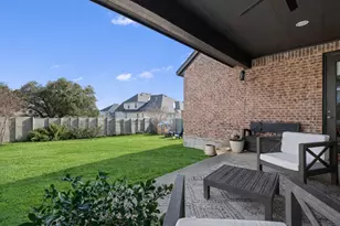 221 Ashmore Ln, Georgetown, TX 78628 - Photo 7