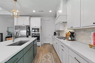 221 Ashmore Ln, Georgetown, TX 78628 - Photo 13