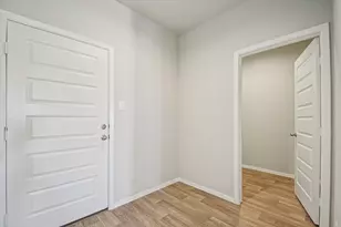 109 Adze Dr, Liberty Hill, TX 78642 - Photo 15