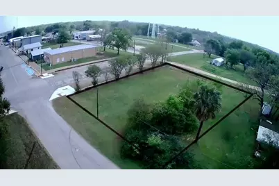 Tbd Main Street, Lexington, TX 78947 - Photo 1