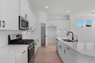 237 Wingstem Wy, Georgetown, TX 78633 - Photo 23