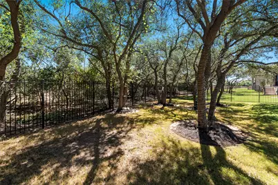 384 Leaning Rock Ridge, Austin, TX 78737 - Photo 31