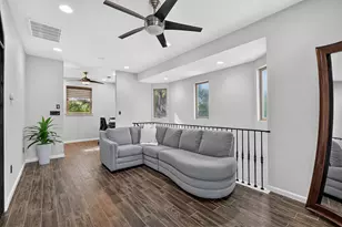 7807 Chimney Corners, Austin, TX 78731 - Photo 15