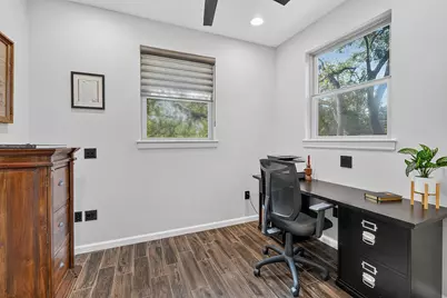 7807 Chimney Corners, Austin, TX 78731 - Photo 17