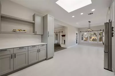 20702 Harding Cove, Jonestown, TX 78645 - Photo 15