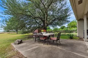 31 Fairview Dr, Round Rock, TX 78665 - Photo 3