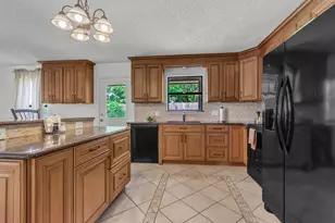 31 Fairview Dr, Round Rock, TX 78665 - Photo 9