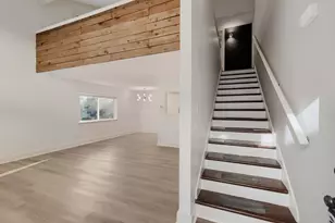 2124 Burton Dr, Austin, TX 78741 - Photo 9