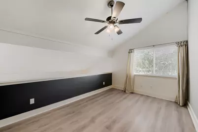 2124 Burton Drive #174, Austin, TX 78741 - Photo 11
