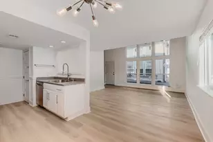 2124 Burton Dr, Austin, TX 78741 - Photo 5