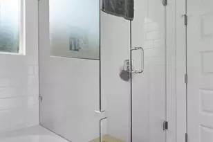 308 Barton Run Dr, Georgetown, TX 78628 - Photo 15