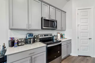 308 Barton Run Drive, Georgetown, TX 78628 - Photo 9