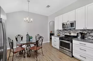 531 Goldenrod St, Kyle, TX 78640 - Photo 11