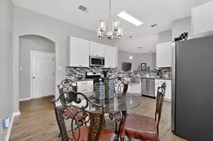 531 Goldenrod St, Kyle, TX 78640 - Photo 9