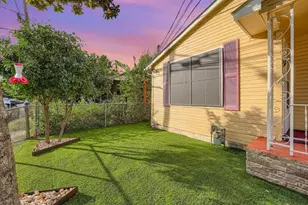 2308 Santa Rita St, Austin, TX 78702 - Photo 23