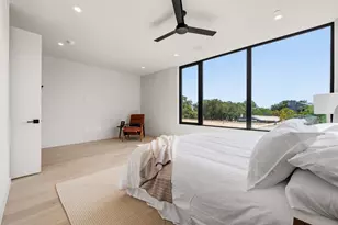 1403 Barton Hills Dr, Austin, TX 78704 - Photo 25